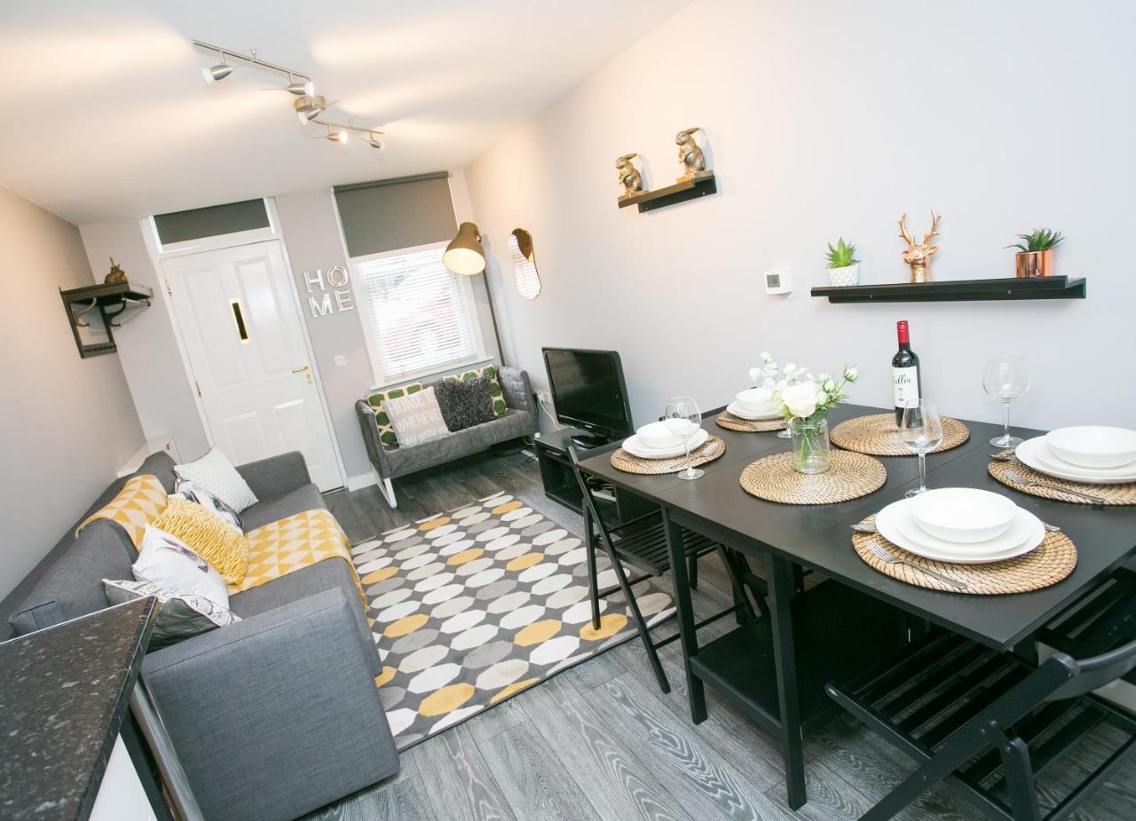 Malone Place Apartment Μπέλφαστ Εξωτερικό φωτογραφία